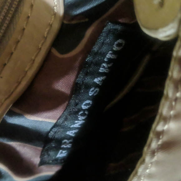 Crossbody bag Franco Sarto tan with gold hardware - Picture 7 of 8
